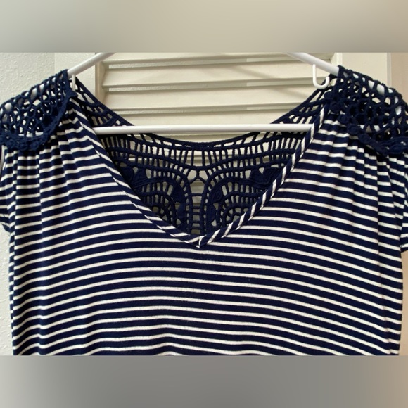 💙🤍Loveapella • blue stripe top • XS • EUC - Picture 2 of 9